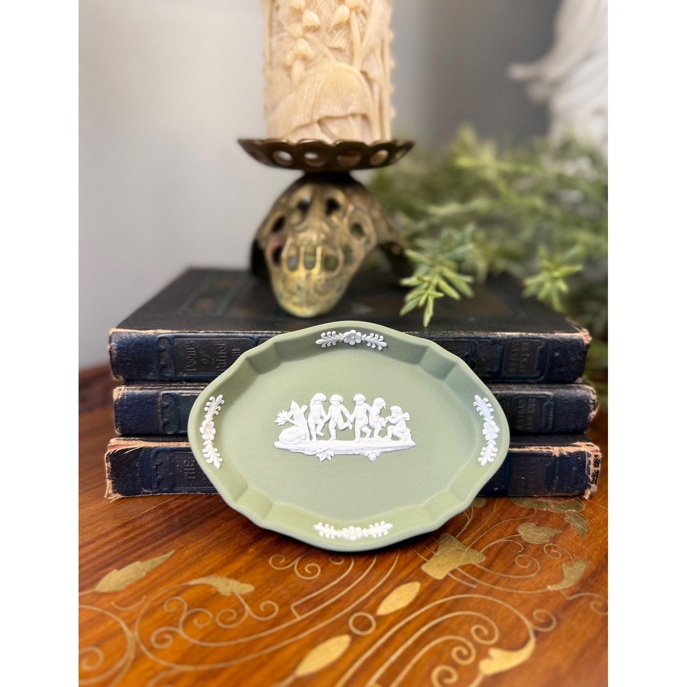 Vintage Wedgwood Jasperware Sage Green Cherub Trinket Dish • Dancing Putti